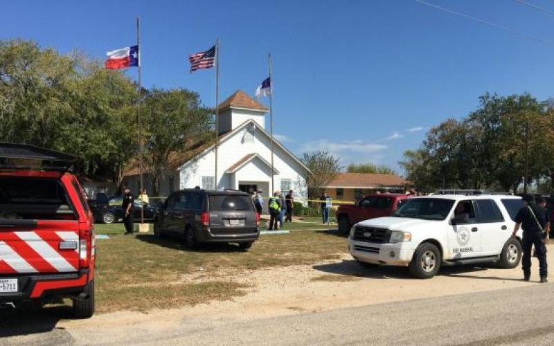 Au moins 26 morts dans une église au Texas