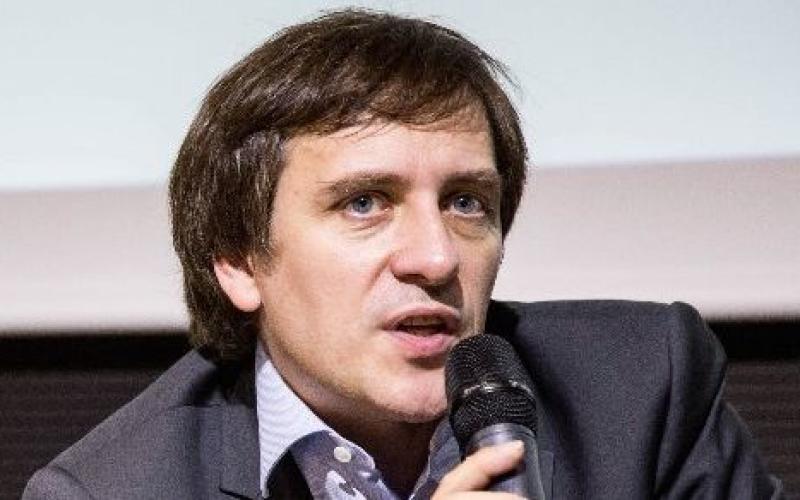 Écoutez : l'ex-directeur directeur de thèse de Farid Ikken nous livre son témoignage