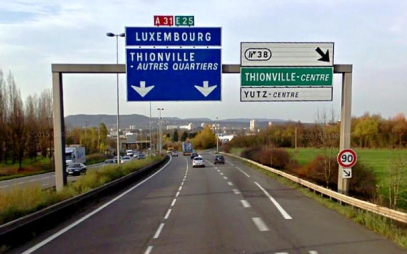 Florange : le maire a remis le dossier de l'A31bis à François Hollande, en main propre