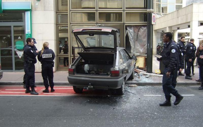 Guénange : Une banque attaquée à la voiture bélier
