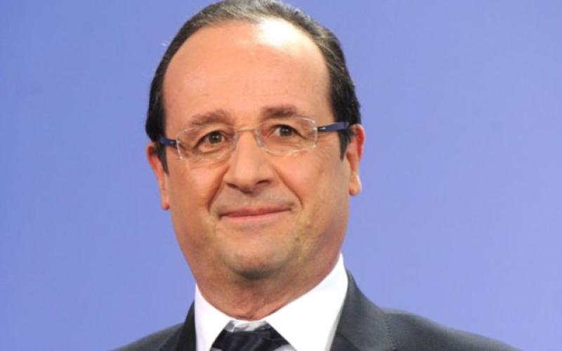 Hollande martèle son objectif de remontée de la courbe du chômage