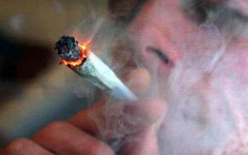 Il tente de vendre du cannabis à des policiers à Luxembourg-Ville