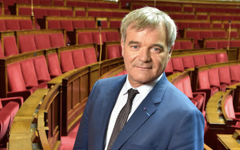 Le député Mosellan Richard Lioger va donner la moitié de son salaire au Secours Populaire