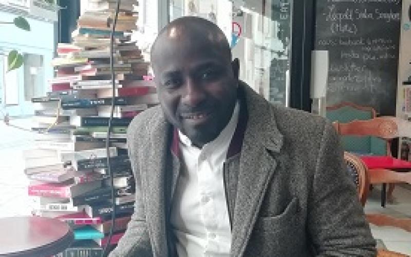 Metz : Jean Dib Ndour se bat pour son café littéraire