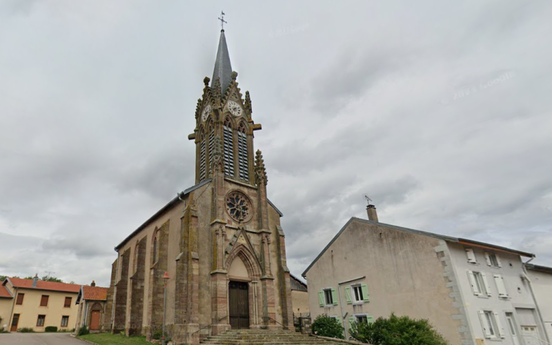 Meurthe et Moselle : un maire fait don de ses indemnités pour sauver l'église de son village