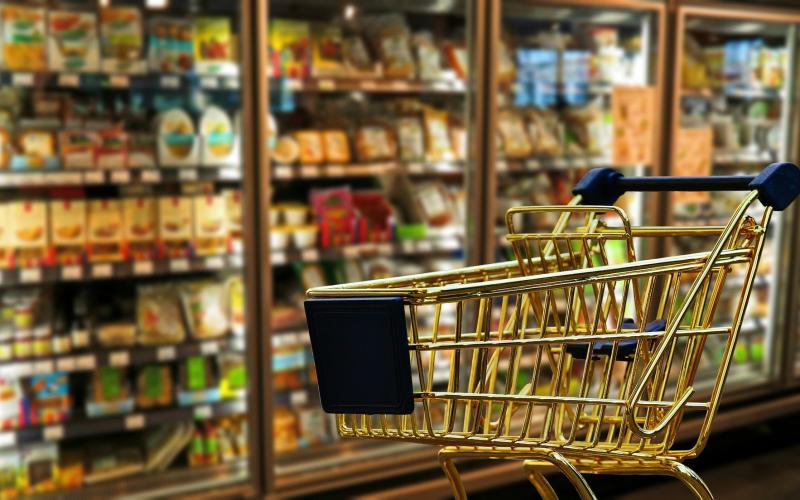 Moselle : un produit qui attaque la Covid-19, appliqué dans un supermarché 