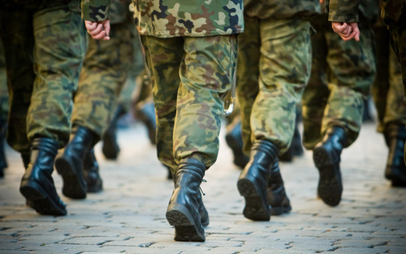 Plan Vigipirate : le préfet de la Moselle, auprès des militaires à Thionville
