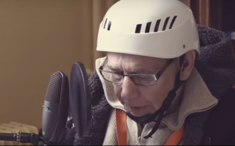 Regardez : En Meurthe et Moselle, des personnes âgées posent leurs voix sur un morceau de rap !