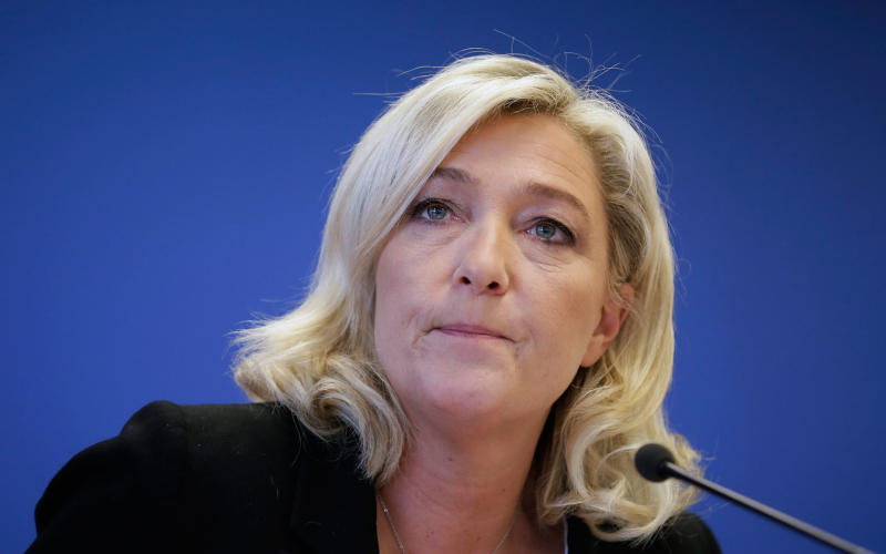Sondage : près d'1 français sur 2 pourrait voter FN aux prochaines Régionales