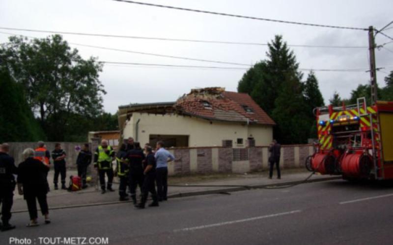 Une habitation soufflée à Saint Julien lès Metz : Bilan 10 blessés dont 1 grave