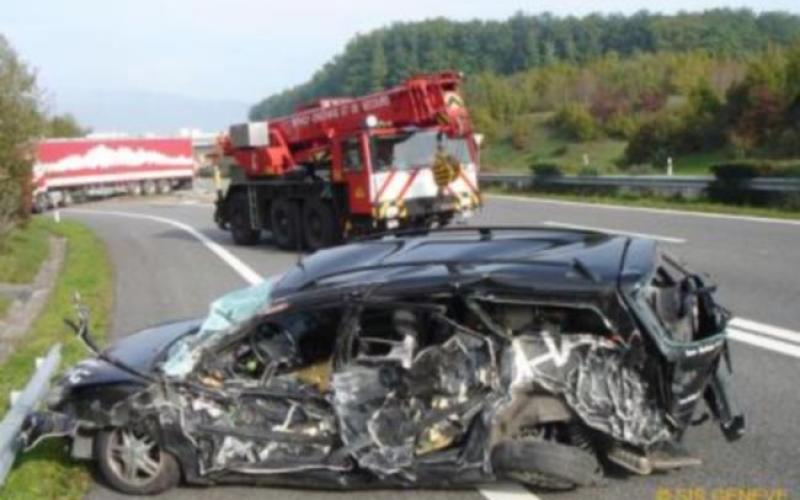 Une jeune femme de 20 ans décède sur l'A4