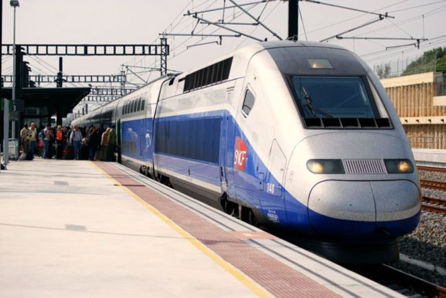 1400 postes devraient être supprimés en 2014 à la SNCF