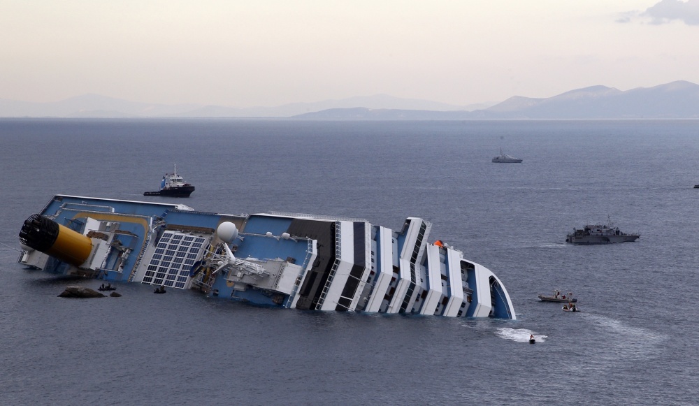 16 ans de prison pour le commandant du Costa-Concordia