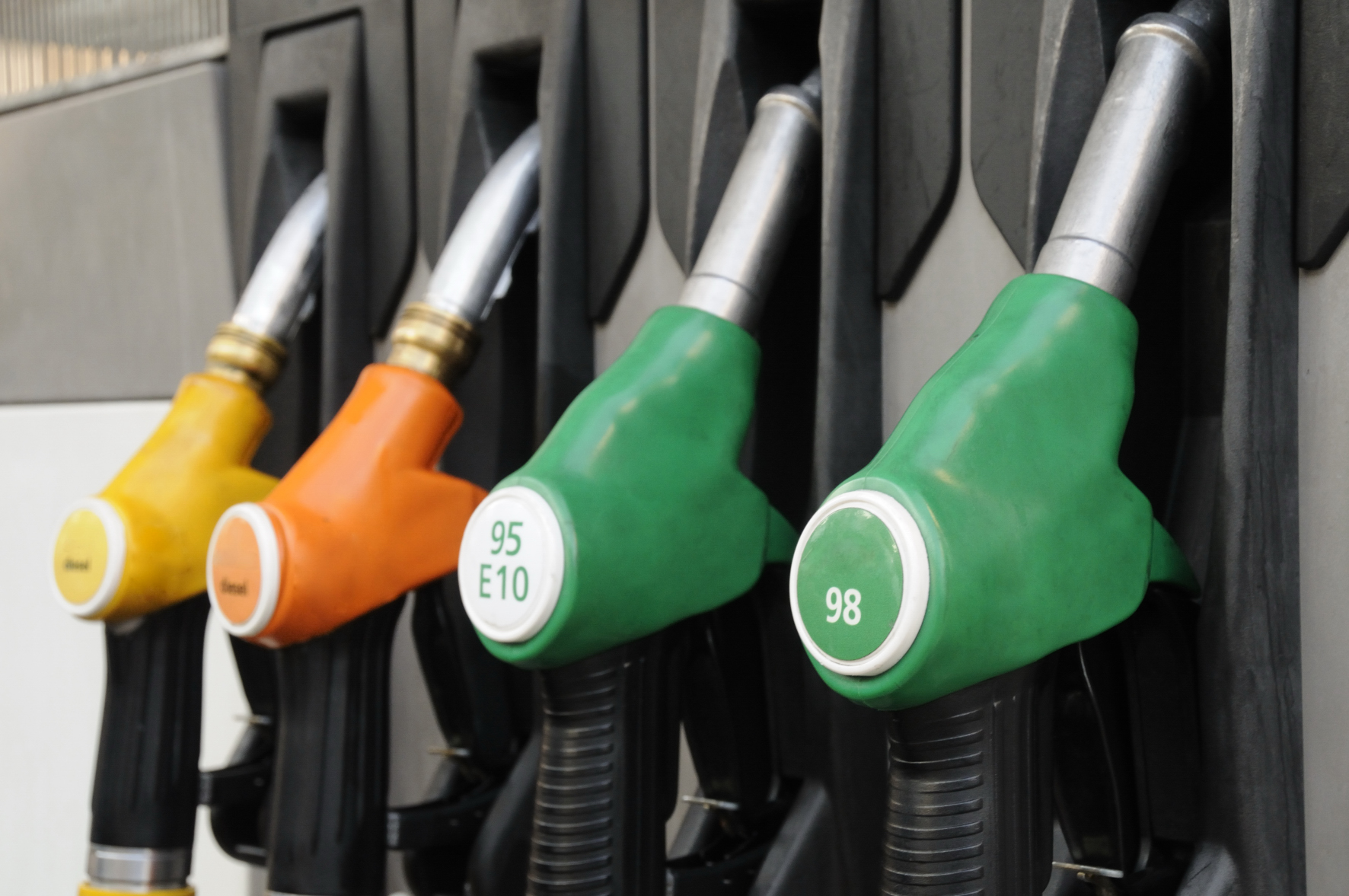 Après le diesel, les prix de l'essence repartent à la hausse au Luxembourg