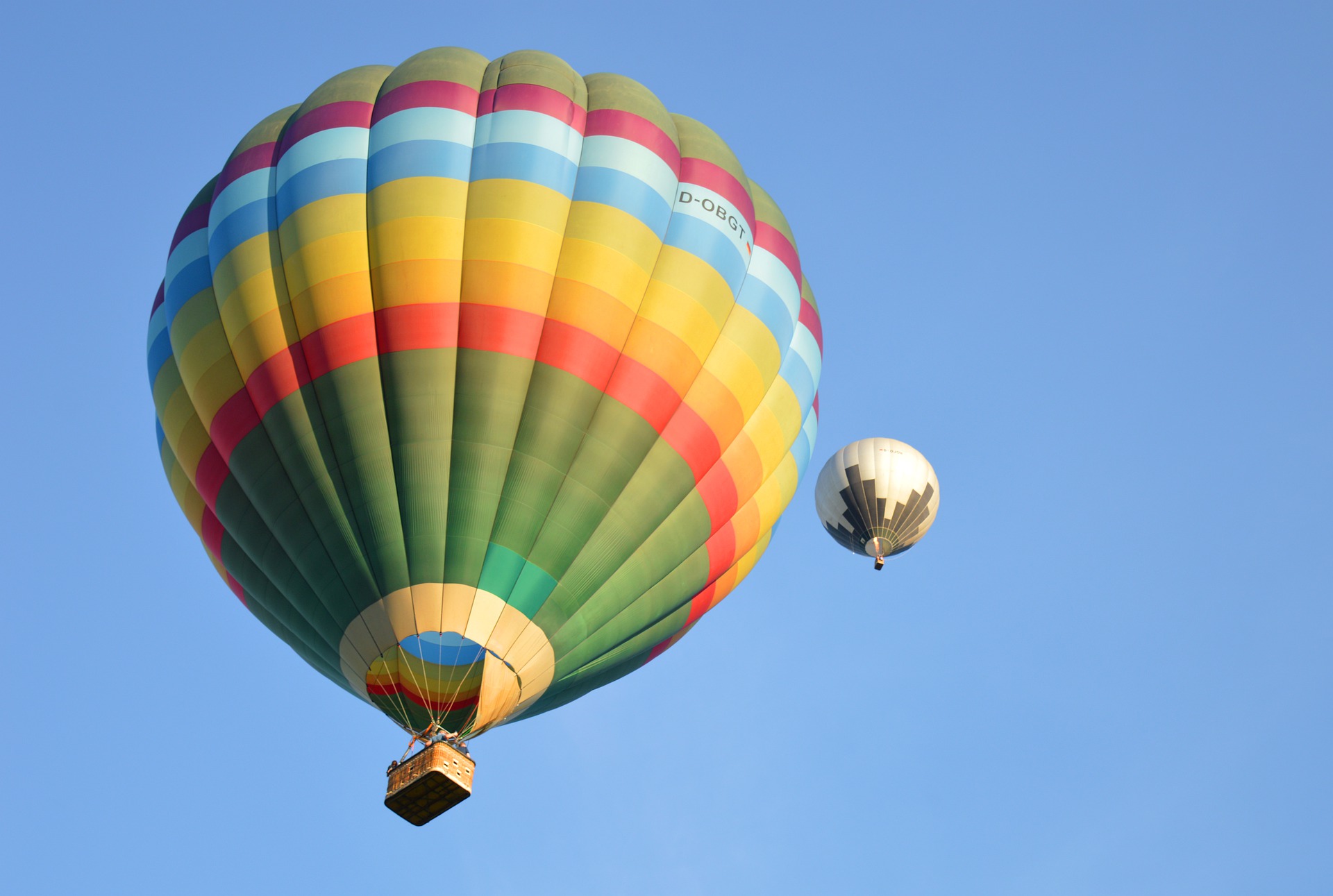 Chambley : un pilote gravement blessé après un accident de montgolfière