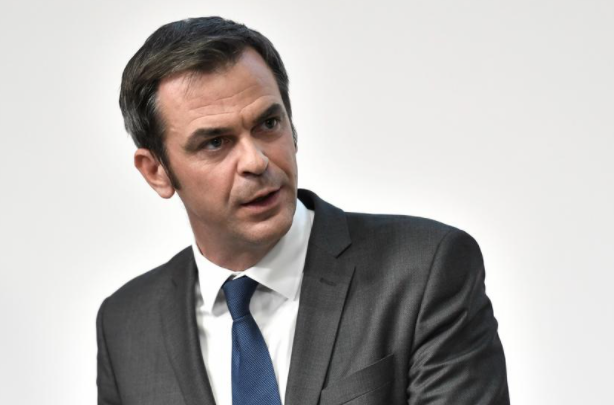 Covid-19 : situation "inquiétante" en Moselle, Olivier Véran sur place