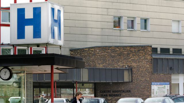 Epinal : Le second procès des surirradiés s'est ouvert à Paris