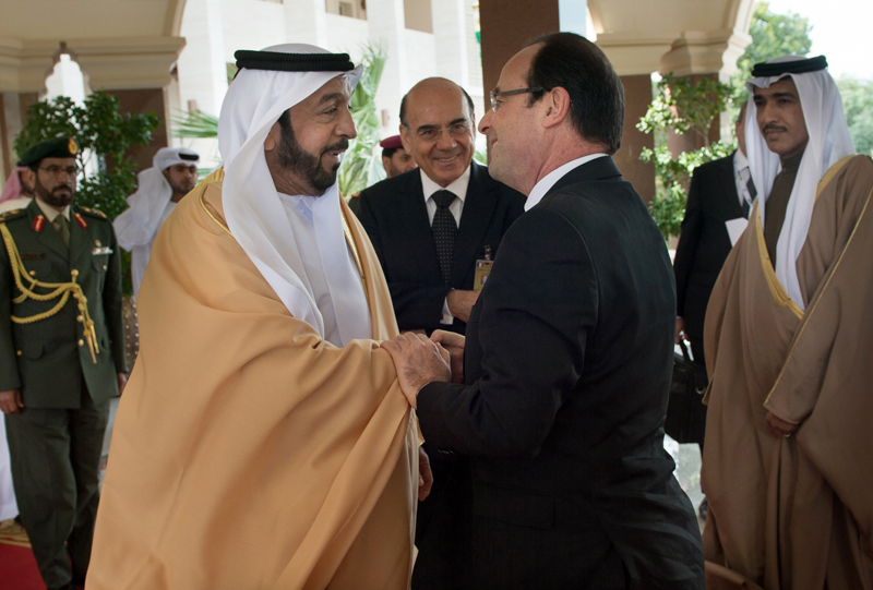François Hollande au Qatar pour la vente de 24 Rafale