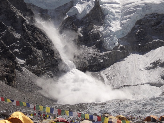 Italie : des disparus dans une avalanche