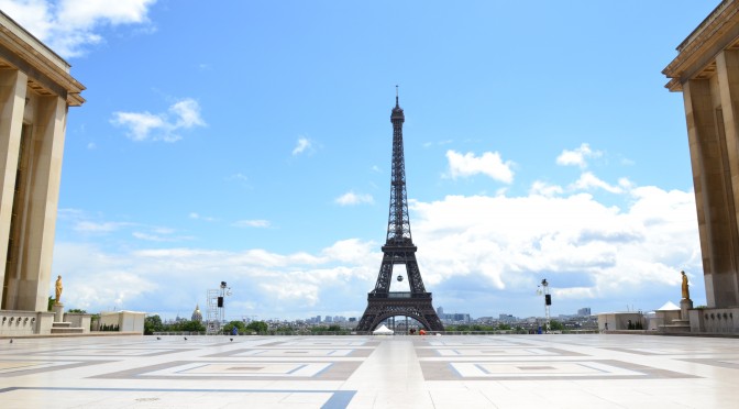 La place trocadéro évacuée après une alerte
