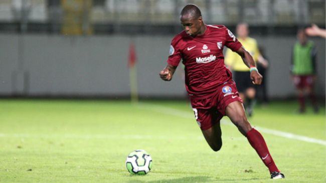 Le FC Metz chasse la place de leader