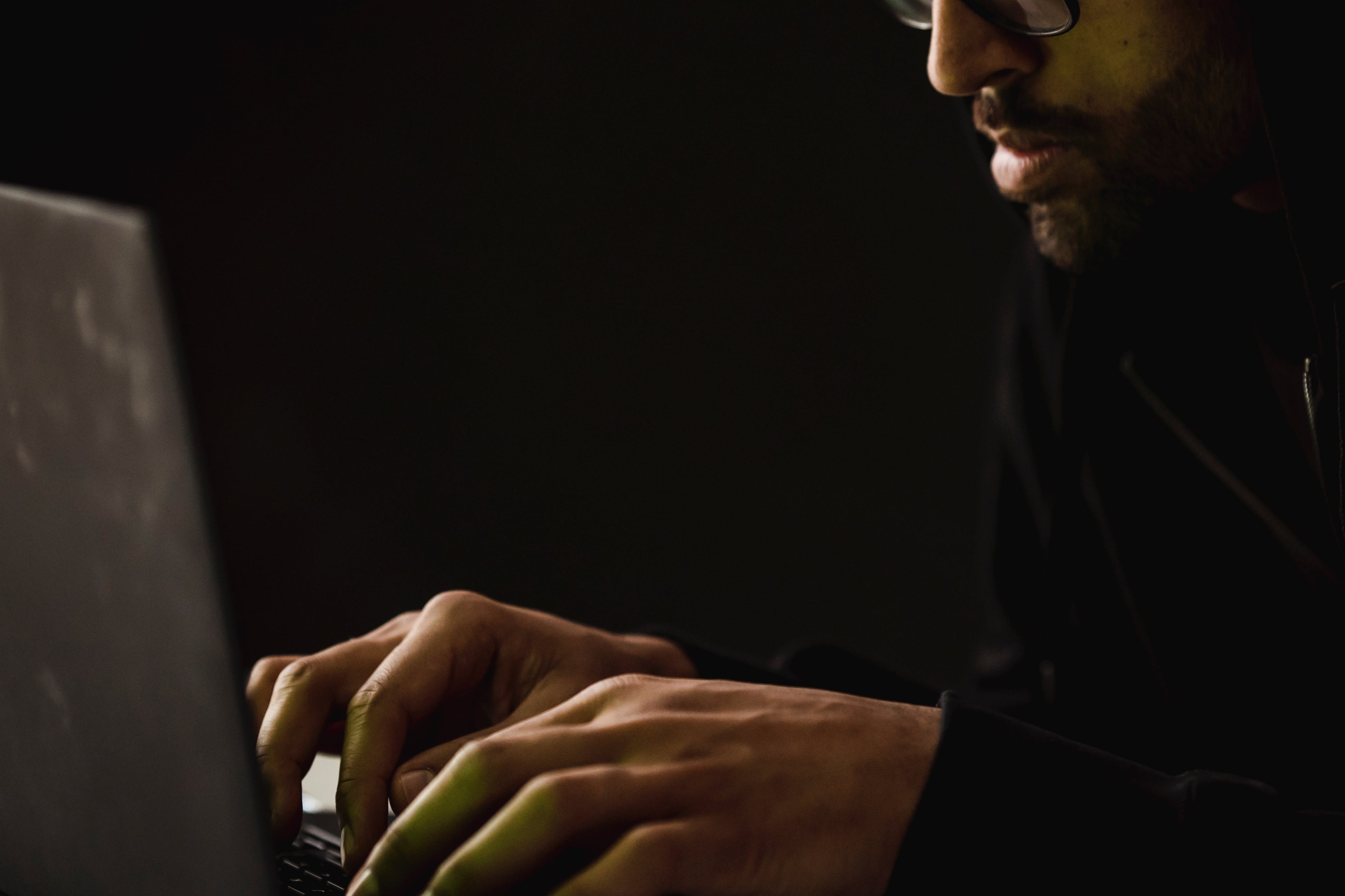 Le hackeur vosgien Sébastien Raoult condamné à 3 ans de prison par la justice américaine