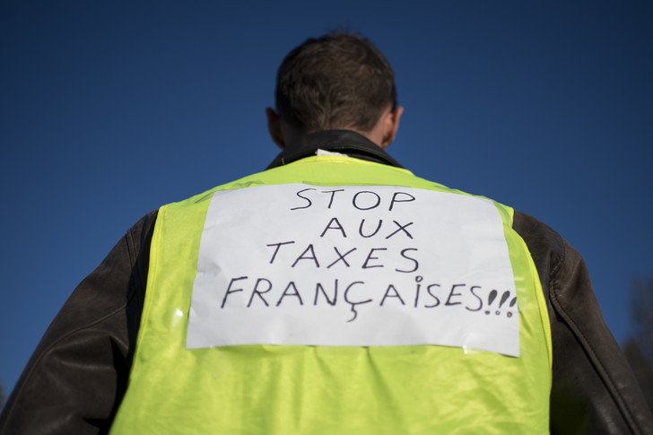 Les "gilets jaunes" pourraient viser les centres commerciaux demain