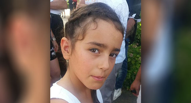 Les parents de Maëlys appellent le suspect à parler 