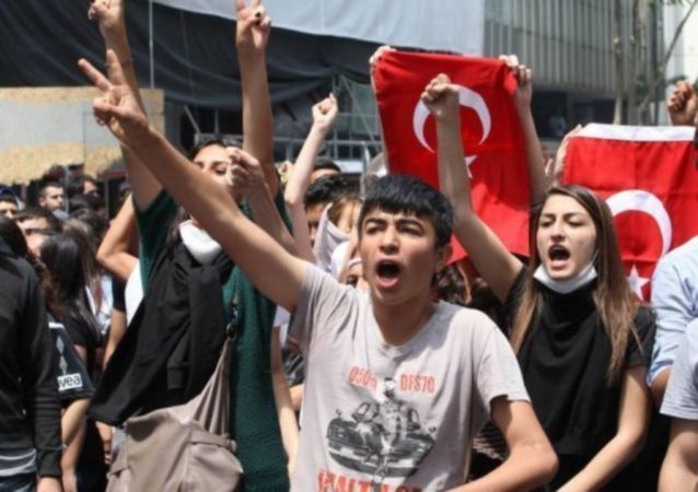 Les tensions ne faiblissent pas en Turquie