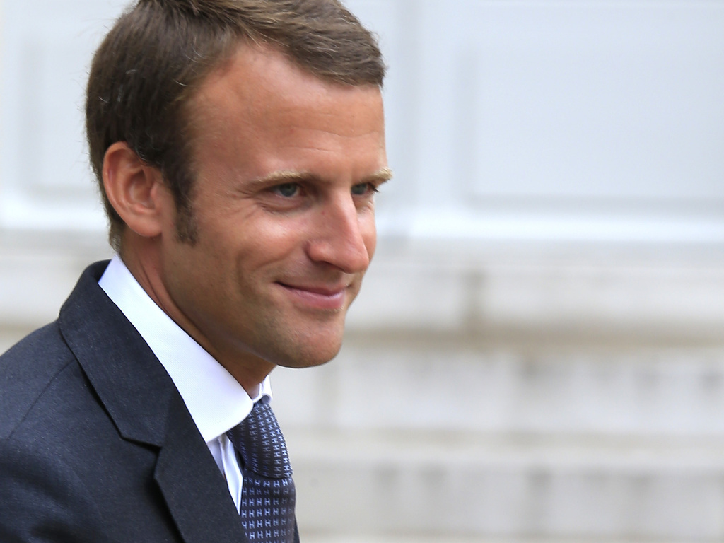 Loi Macron : le Sénat favorable à 12 dimanches ouverts par an pour les commerces