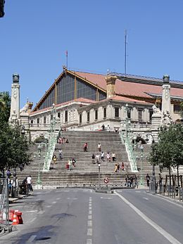 Marseille : plusieurs interpellations suite à l'attaque au couteau qui a couté la vie à 2 jeunes femmes.