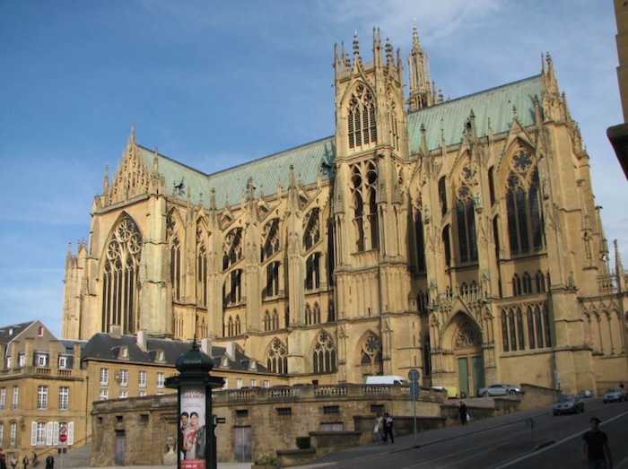 Metz : le prix des parkings autour de la Cathédrale grimpe en flèche dès demain !