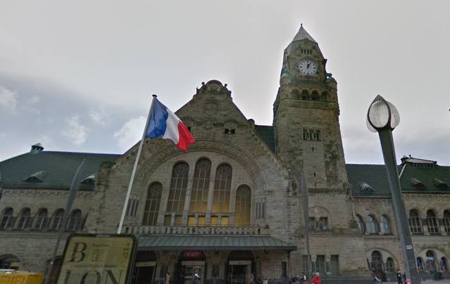 Metz : un homme poignardé devant la gare, dans un état grave