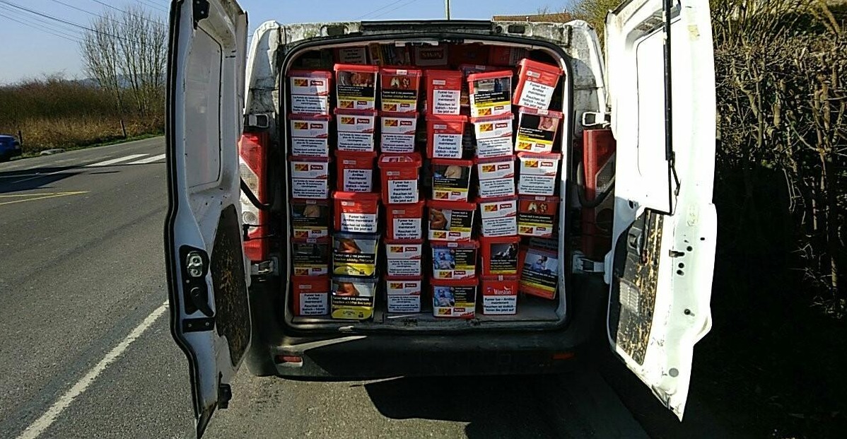 Meuse : un individu coincé avec 90kg de tabac dans son fourgon