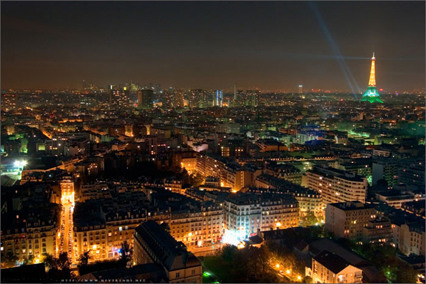 Paris de nouveau survolé par des drones