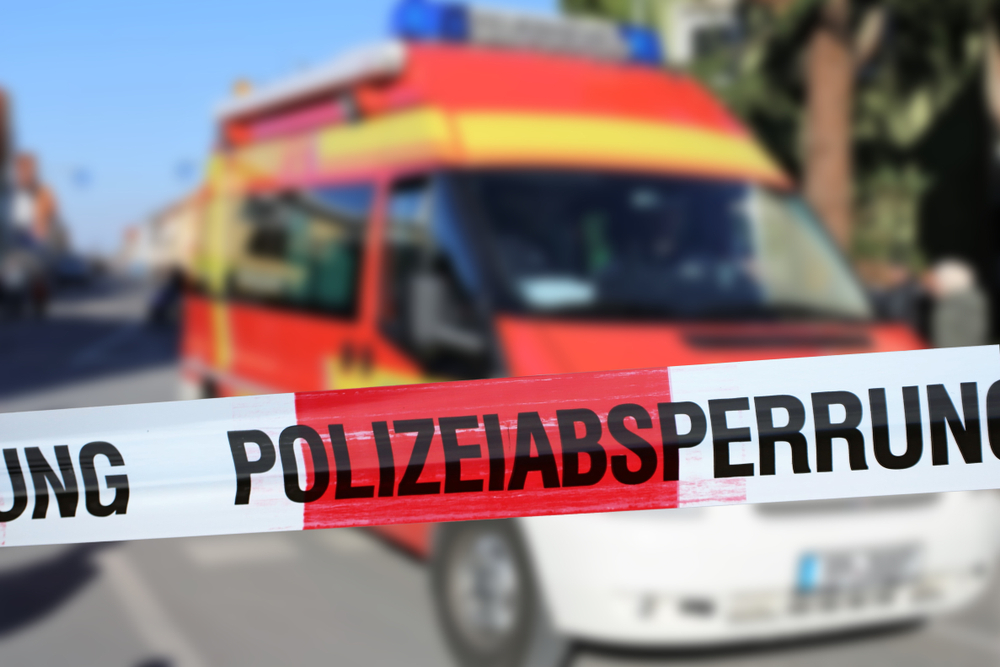 Sarrebruck : elle se jette du balcon avec ses enfants, une fillette tuée