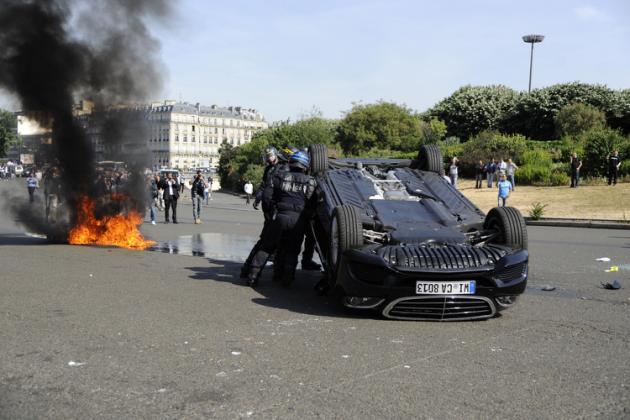 Taxis : Après l'ultra violence d'hier, mobilisation plus faible aujourd'hui