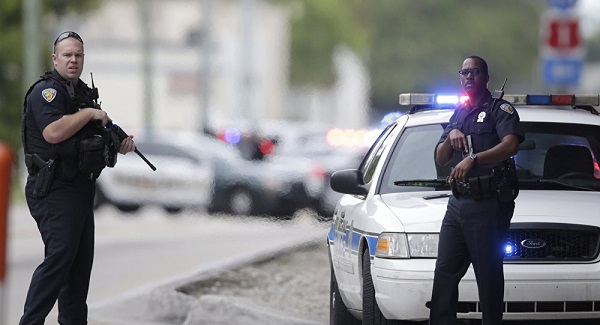 Texas : L'effroi après la mort de deux personnes suite à des explosions au colis piégé