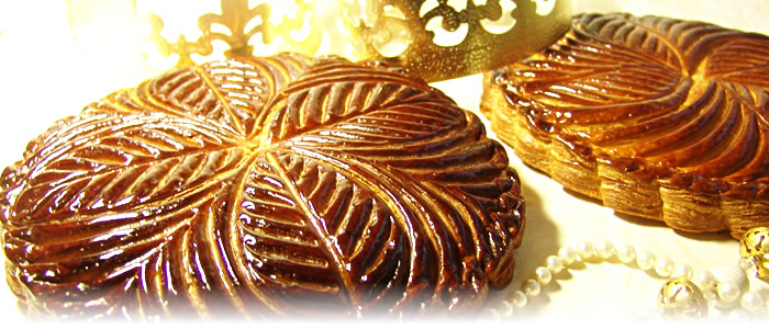 Une fève un peu osée dans une galette des rois