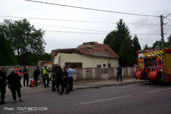 Une habitation soufflée à Saint Julien lès Metz : Bilan 10 blessés dont 1 grave