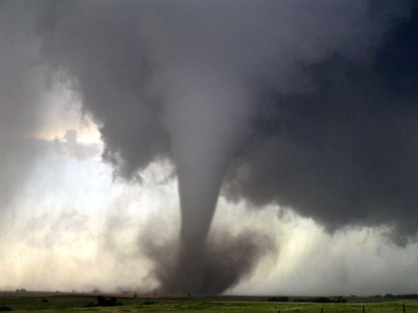 Une tornade fait près de 90 morts à Oklahoma city